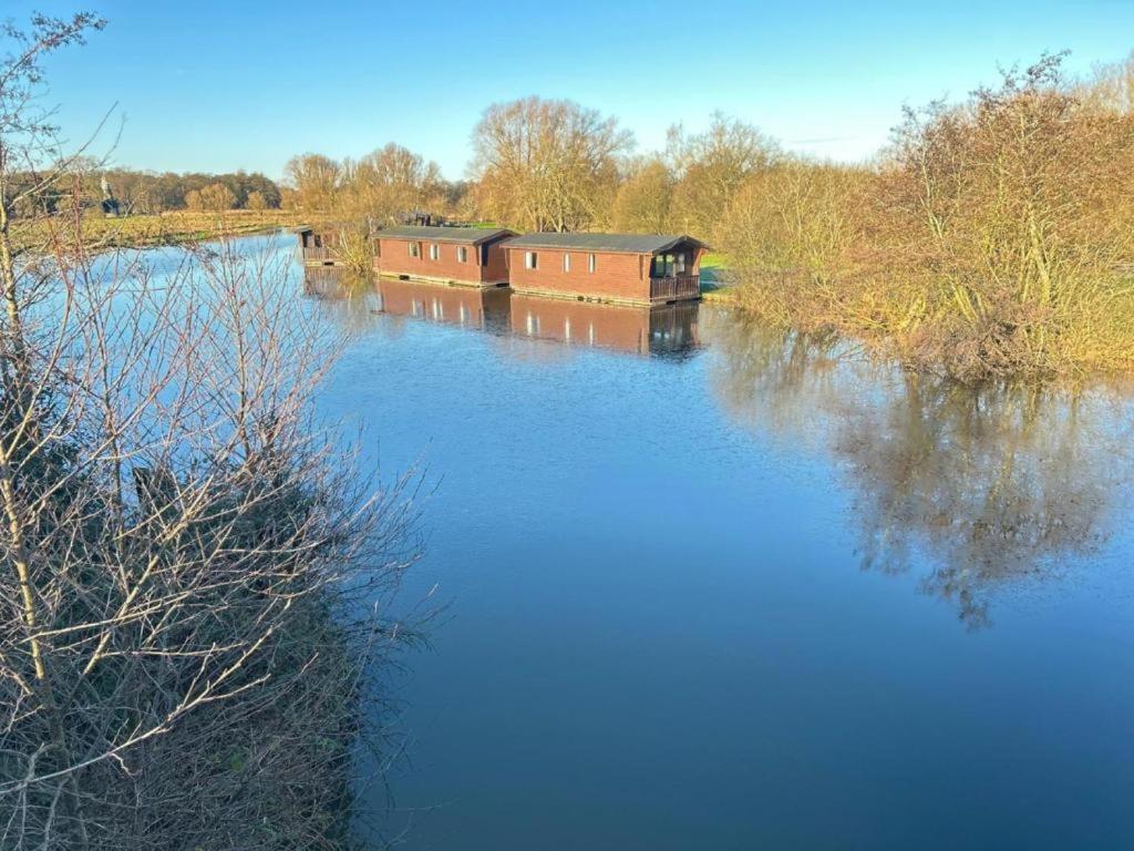 Hickling Broads Lodge Houseboat Stalham Luaran gambar